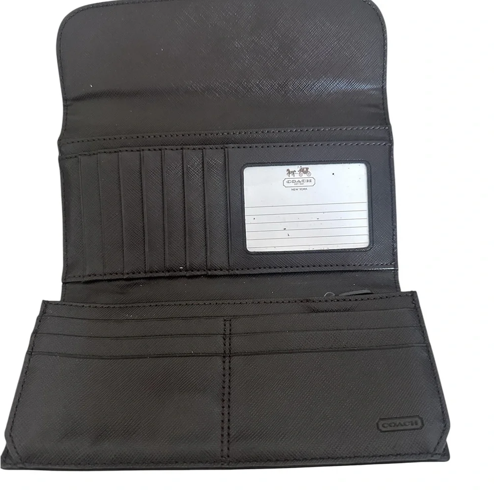 Coach‎ vintage trifold brown leather wallet